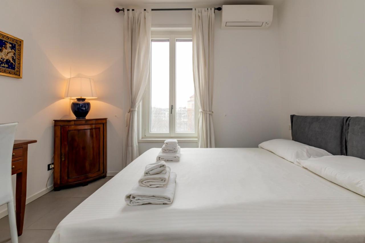Cosy 1 Bed Flat With Terrace Apartment Milan Exterior photo